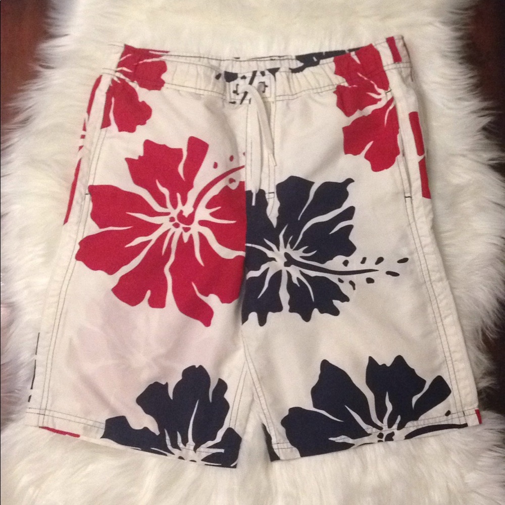 Tropical escapes swimming trunks